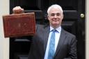 Alistair Darling, former Labour chancellor, has died at the age of 70, a family spokesperson has announced