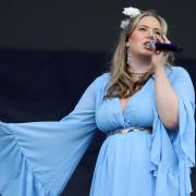 Marnie Marie played Main Stage, after winning Wight Noize