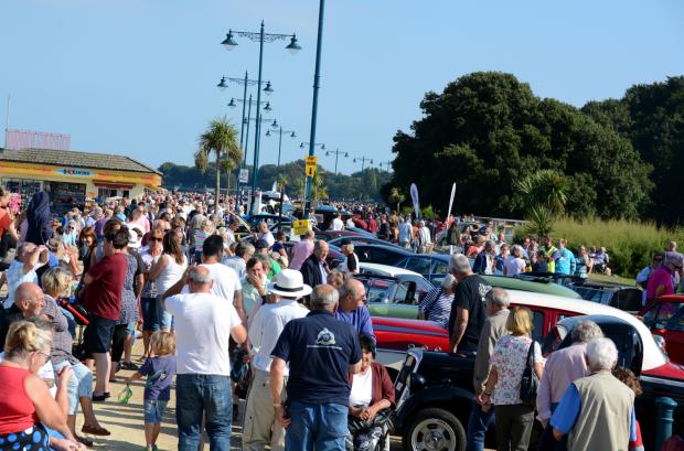 Isle of Wight County Press: The annual classic car extravaganza always draws the crowds.