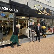 Solent Beds and Furniture opens new high street showroom